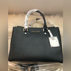 Michael Kors Jet Set Travel bag